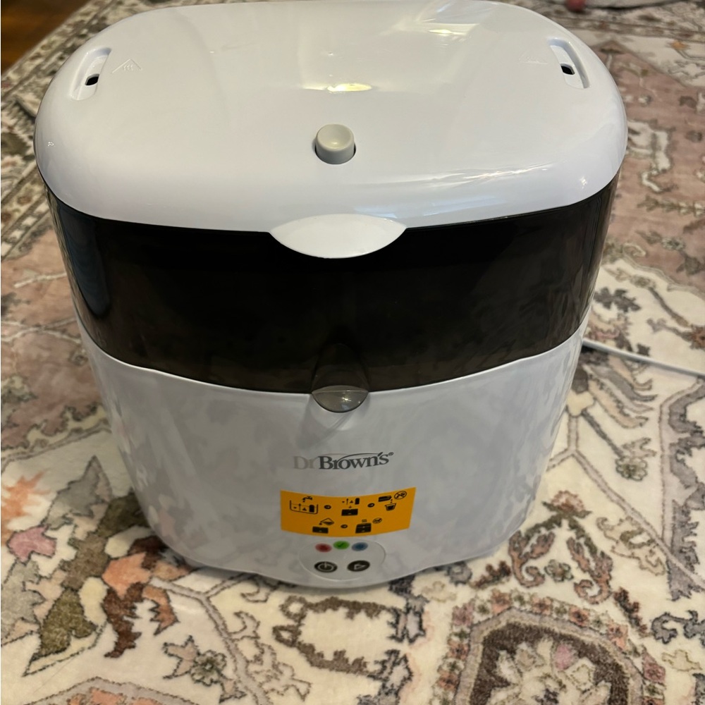 Dr Brown’s bottle sterilizer